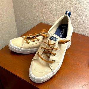 SPERRY Crest Vibe Canvas Barrel Lace Sneaker, Off-white, size 9